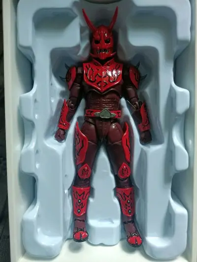 东西很好，没有问题，比国内便宜很多，都是全新未拆的，真的太好看了，发货速度也快，两周不到就到国内了。