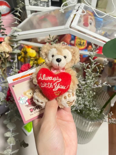 这一单是海运，东西挺多的重量2.5kg差不多，一共3个杯子，碎了2个，伤心?，杯子真的不能买，以前也老是碎，我感觉是快递盒太大了，东西在里面晃导致的，没办法了。。