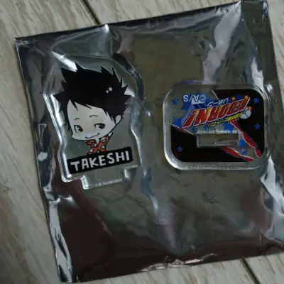 很幸运地切到了迷你立牌，还是最喜欢的第二弹！天野娘的QQ人原画真的超级可爱生动，第二弹比第一弹好看很多（个人看法），因为第一弹是固有姿势有点呆板。yhm卖家包装也很好没有瑕疵。
祝越来越好！