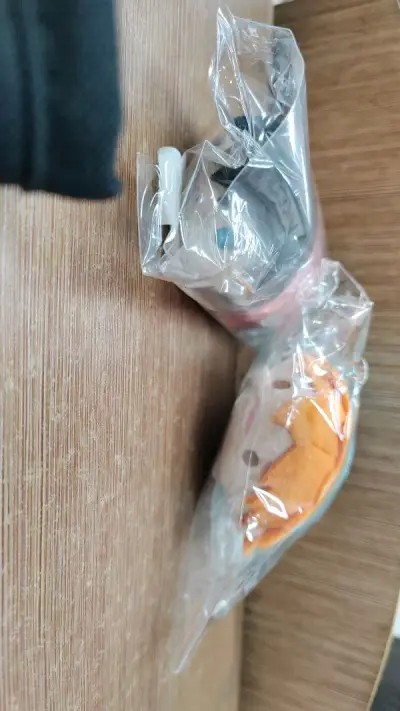 包装很好 完美到手 快递非常快 物流也更新很及时 随时可以查看 很方便 是一次很愉快的购物体验！！！