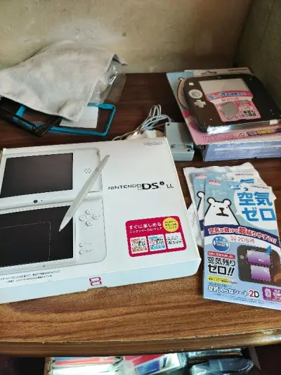 整体还行，就是这台2ds不太满意，卖家描述不清，物流什么的是挺快，就是被税了188，唉，希望以后可以包税就完美了。