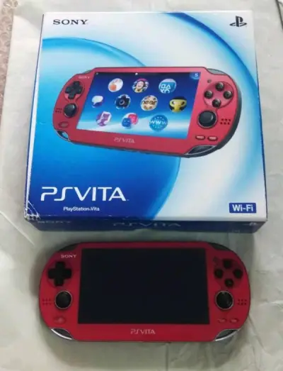 psvita1000星辰红，这台成色不如原来买的一台，不过整体成色还行，主要是价格便宜就忍不住剁手了，还不错！