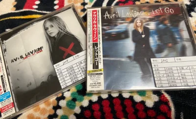 在b站看喜欢的up主做开箱推广，接触到了挖煤姬。抱着试试的态度开始使用，然后就不知不觉买了一大堆，因为比起国内炒的太离谱的价格，这个白菜价未免有点太过于友好。但有的卖家描述不符还是让人很烦恼，希望以后有好的办法可以避免一下吧，整体还是很开心的，也希望挖煤姬能越做越好...