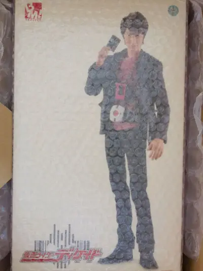 又一款中古老物bm小明哥，很幸运的好价入手。选择ems速度特别快，包装超级好，十分开心！！感谢挖煤姬。