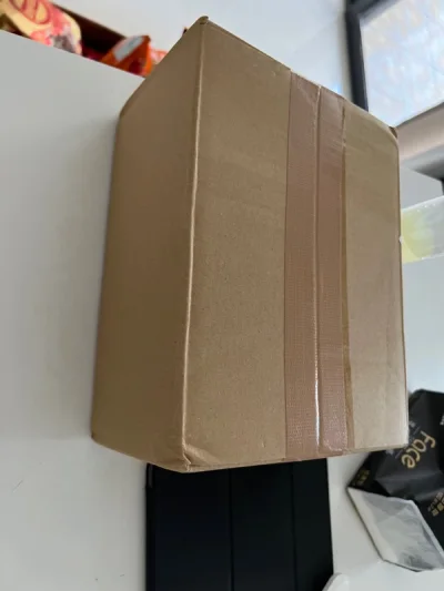 依然走竹蜻蜓，刚好10天拿到手，包装没得说，打包够给力，发挥依然出色，到手东西和新的无异，总算又圆了一件童年怨物，哈哈，挖煤姬yyds，下次还会继续使用～