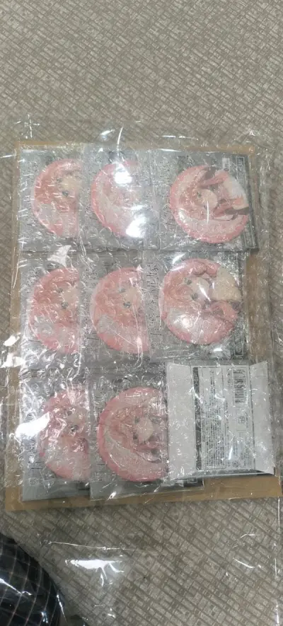 等了很久。终于到货。星月五月。传说中的一千零一夜物语系列。造型美做工更优！大爱肉包子怪！感谢挖煤姬的强大技术支持