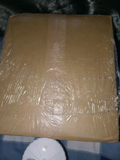 ems速度超快！直邮七天就到了！
幸福感满满ww
包装的也很不错
泡沫纸不少
合单速度也加快了，重量也合理
切的速度也很快，半夜切mer人必备佳品
买的都是弦音的东西，快乐