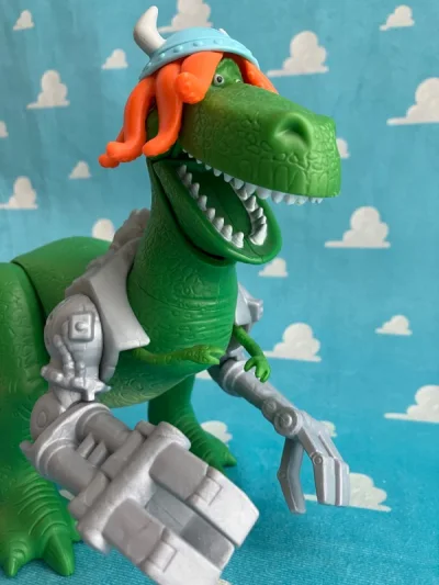 今天收到的一箱，外箱完整干净无压坏。箱内泡泡纸保护到位，塞了很多泡泡纸，物品保护妥当，内物品无受损。