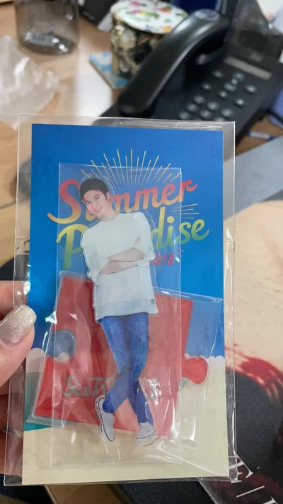 久违的又挖煤了，这次赶上活动有手续费优惠券等活动，正好套到了古早的爱豆的东西，一举两得立马下单。
ep小包不负众望，很快就安安全全到手里了，挖煤姬的包装一绝，东西从无损坏，挖煤快乐～