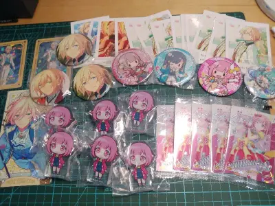 第二次在挖煤姬买东西了特别特别好！包装特别严实。物流也很快。谷子状态基本很好，很喜欢很满意之后还会再买的！