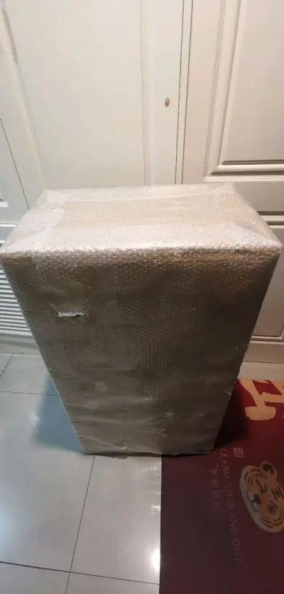 挖煤姬第8单还是一如既往的好，这次用的空运很快就到了，包装一如既往的好，几样物品包装仔细都完好无损。@．挖煤姬＃挖煤姬或＠挖煤姬＃挖煤姬。