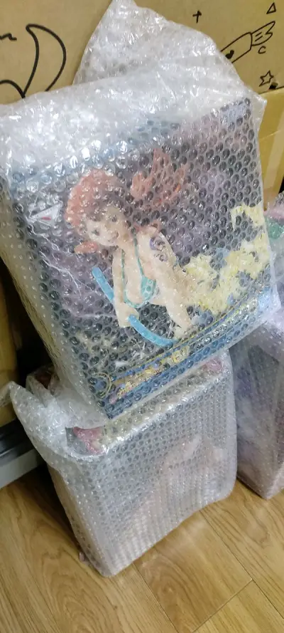 这次购物非常满意，包装给力，东西也很不错，不过买东西还是要看仔细有时候也会因为信息有误而买的不是自己想要的那种效果