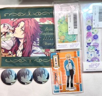 合单第3天发货，ems直邮10天到手，这次的包装也是蛮不错的，里面都裹了泡泡纸，我个人感觉如果没有切单价较大的谷子可以不用选加固?两次体验都很好，会继续使用！