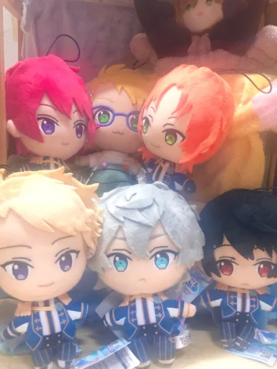 第二次在挖煤姬切es努努啦，这一次速度真的超级快，发货特别迅速，国际四天就收到货了，挖煤姬的拍照服务还是一流的好，努努们都特别可爱☺️