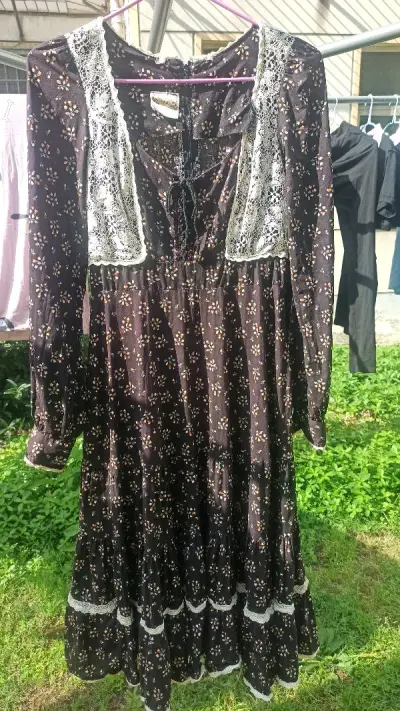 任意日淘门是很好的购物软件 物流很快 客服很好 很方便 五星好评 买到的东西也很喜欢 价格很合理 非常非常开心 
刚洗出来的衣服大家欣赏一下 超级超级开心