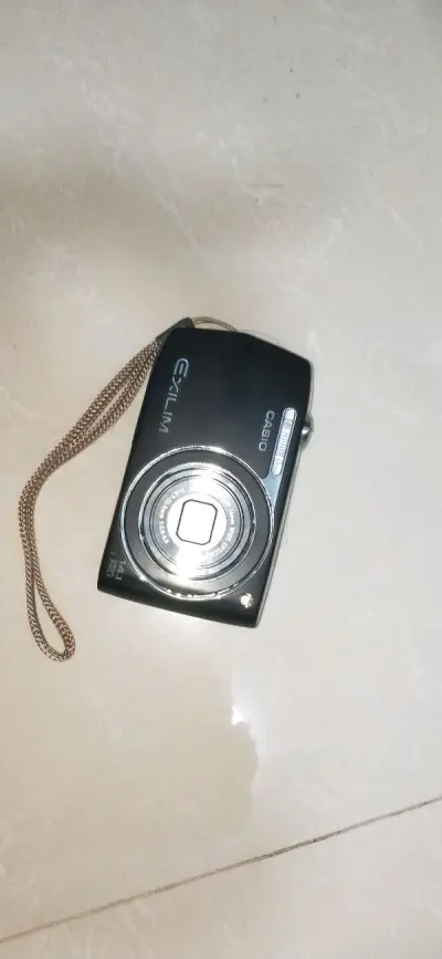 第一次使用国际物流，走的是船运历史一个月 终于收到货了( ﹡ˆoˆ﹡ ) 快递完好无损，实物精美，拍照出来的相片质量也特别清晰流畅 购物体验满分 (∗❛ั∀❛ั∗)✧*。