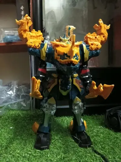 真的泰裤辣，很难想想不用三位数就能拿下骑士龙战队的玩具，真是大写的满足啊，真是帅气又实惠的好模型购买地。