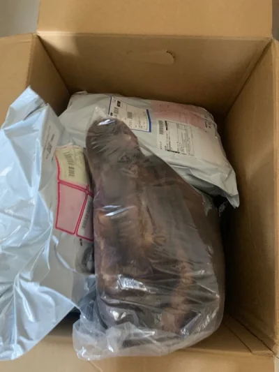 昨天刚收到海关交税短信，交完税，今天早上就收到了，历时17天，还是很快的。包装也很结实，里面5件衣服有分开的包装，整整齐齐，打包的工作人员一定很细心。
用挖煤姬真的是懒人首选，太省心了！