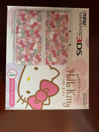 这是第三次海淘3ds，一直走的ems 目前未被税过，这次的凯蒂猫新小三箱说全成色特别好，一张卡片都不少，本体替换壳几乎对光痕都没有，摇杆几乎没有使用痕迹，适合收藏，超级喜欢，而且价格就目前来说超级值，算捡个漏了，开心