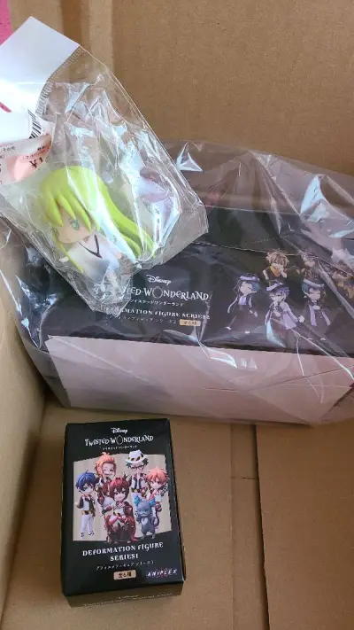 竹蜻蜓真的很棒，直接免去我过海关报税了，而且是按我实际购物金额报，我不到五十所以免了，之前用其他平台海淘只买了那一个黑盒海关就让我交了七十的税，明明我都是同一个价位买的，就真的不是很懂，还是挖煤姬这种可以用竹蜻蜓的适合我，好评！！