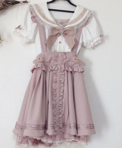 挖煤姬/挖煤姬海淘的第四十八单 这次的ems很给力，一周就到了 这箱都是很可爱的衬衫裙子等，每一个都很好看，状态也很好～下次也来买！