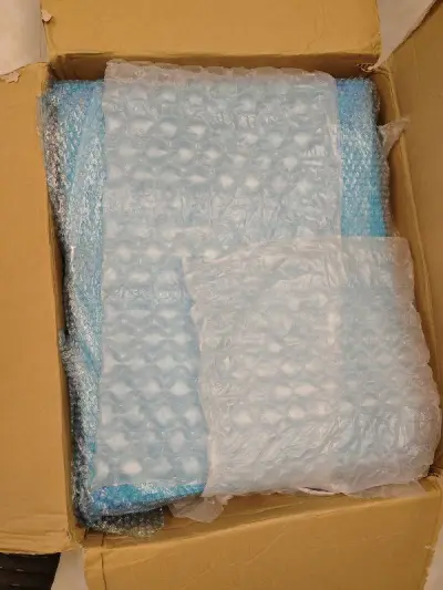 这一次买的东西不贵，一个个发会比较麻烦而且贵，体验了一下合单，速度很快，体积重量也控制的很好！打包也没有问题，收到货物很开心！