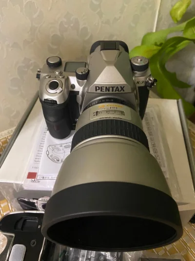 这是一套超预期的装备，因为成色和快门数，比卖家描述的状态更好，估计是一路收藏过来的。希望挖煤姬能越做越好，方便更多人。