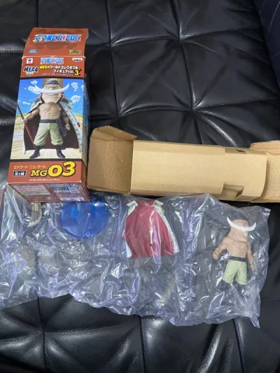 好价淘到了白胡子海贼团和一艘黑桃船，价格真的好，还都是全新未拆。到货打包一如既往的好，购物体验不错，好评！