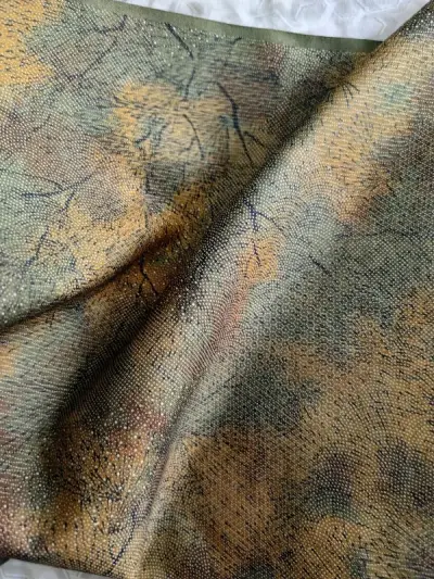 这次走得ems想着快一点，但是这次是到的广州海关，比上海海关要慢很多，物流显示已经到了重庆又被送回广州，耽误了好几天才又送到重庆。这次齐藤三才的这件螺钿状态不太好，稍微和描述不太符合，另外的三件都很好，状态和美貌度都拉满。