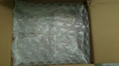 这是一次愉快的拆箱，箱内包装好，物品完好无损，买的笔拆盒后完好无损，二手杂志状态也十分好，几乎无大损！感谢挖煤姬的工作人员，你们辛苦了，祝挖煤姬未来越来越好！