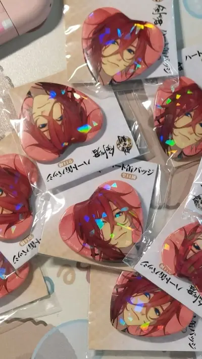 分享一下我的美丽丈夫ㅠㅠ
从app拍下到煤炉代拍拍下，速度真的很快，而且卖家发货也很迅速！
合单很顺利，竹蜻蜓邮过来没几天就到了！