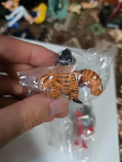 东西很漂亮，不管是成色，还是做工方面都很精致且美丽，很漂亮的物品，非常可爱！物流也是很快，十几天就到了，包装很用心！期待下次回购！愉快的一天BILLIKEN雷德王怪兽无法地带 