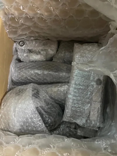 用挖煤姬从雅虎代拍降低了海外购买的门槛，特别方便，东西包裹得也非常到位，没有损坏。使用海运30天到手，没有补充申报缴税即可进关！好评！