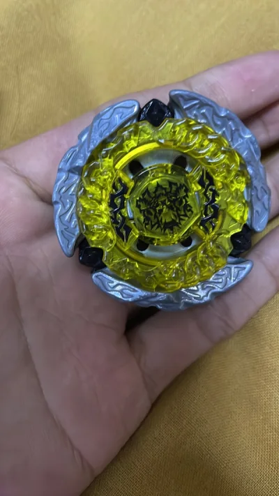 最近竹蜻蜓物流有点慢 等了一个月！最终也平安收到货了 特别满意的购物 东西还是一如既往的比国内二手平台便宜好多 ！