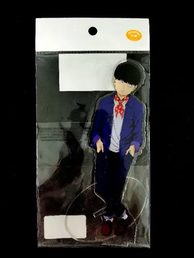 蹲了好久才看到梦情，感觉是有点头铁得收了，但是啊啊啊啊啊好美，没有额外包装也包装地足够好了。但是希望能稍微放宽一下同一类型申请合单条件，被退回来重新审核好几次?