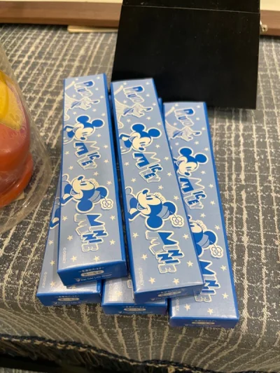 中规中矩的一单，又是我爱的笔子们。4天就到国内了，海关也异常丝滑，整个过程很不错。赶上合单免手续费，捡了大便宜的感觉！不错不错