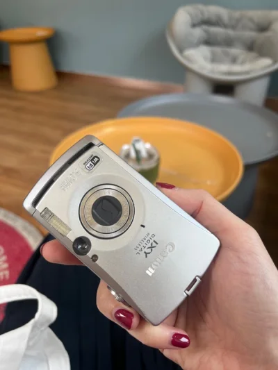 在挖煤姬连续淘了很多次，几乎没有踩雷的。这一次又淘到了好看的相机，非常喜欢，安全下车啦！！！！！?