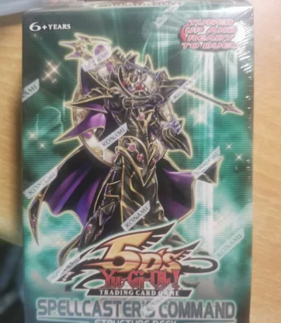 这次购物最遗憾的就是国际运费的价格，高得离谱居然要了200多，我的四件商品，单价都是100刚过，运费属实离谱?，不过其他的都还好吧，商品也没有损坏，要是有严格的运费、重量预算功能就好了