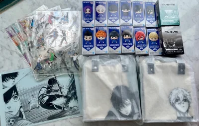 好好好好好好好好好好好好好好好好好好
包装很好 物流很给力 周边也超级超级超级好看
太好看了太好看了 好美！???