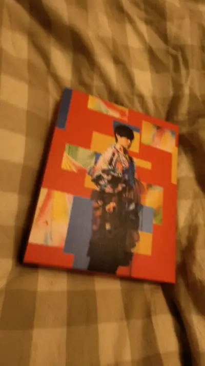 买了3张，tani yuuki. reona.yuuri这三人巨喜欢。虽然贵是挺贵的，但主要还是想支持下自己喜欢的歌手。
いつも応援しております！！！?