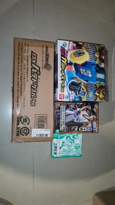 淘到自己喜欢的宝贝海贼王索罗、假面骑士帕拉德套装最喜欢想要东西，极狐小道具透明弓箭，在骏河屋淘到好东西价钱还合理。