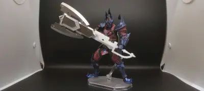 很早以前就希望能够收一个海洋堂的斩龙套，无奈国内价格过高始终无法如愿。在煤炉上蹲了很久终于等到了一个，虽然零件不全但是拿来配已有的武器是足够了。同时入手的还是寿屋的kosmos一个