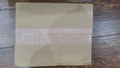 从发出到收到一共耗时20天。挖煤姬合单包装得也很好，东西没有损伤，还帮我切到很多神价 。
日本卖家的包装也很用心。这次又买到了好多美丽卡片，比国内划算太多，还会继续使用挖煤姬的?