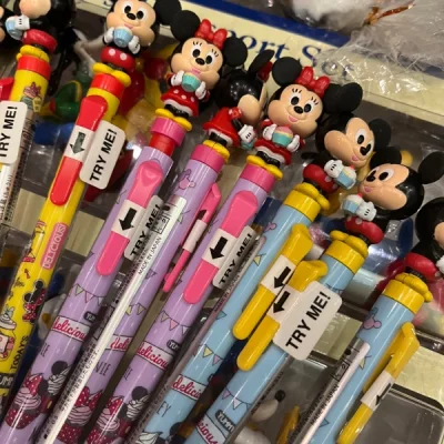 这次发的海运 速度还可以诶 大概用了一个月左右就收到啦～东西完好无损 打包的非常好 盒子都没有被挤压到 感谢～