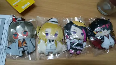 非常开心收到了想要的东西，虽然是头脑一热自己激情下单，也没有找别的东西合邮，国际运费有点小贵，但快递还是很快的，东西也很不错，狂赞。