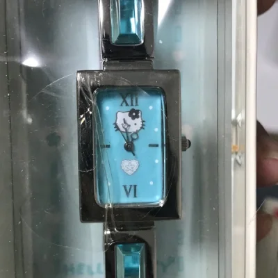 刚拿到包裹就来写评价啦！包的很严实，被开箱抽查啦，还好货值不高，交了税就过啦，东西很喜欢真的非常的美！