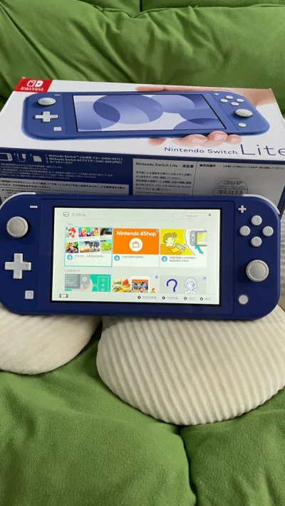 非常喜欢的一个机子，年份也很近，唯一美中不足的就是摇杆有指甲印记，还很多。其他的都还好，真的挺不错的。