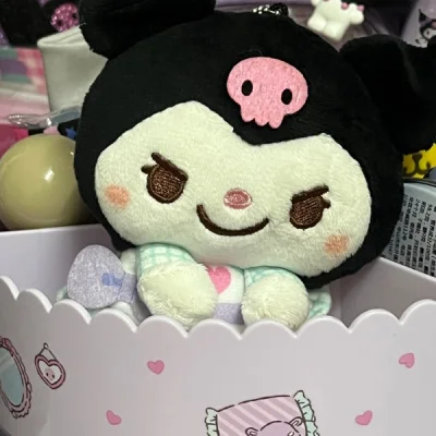 又一单repo！包装还是和以前一样很牢固，ep一
如既往给力，半个月就到上海啦！又买到很多划算
又可爱的三丽鸥崽崽～