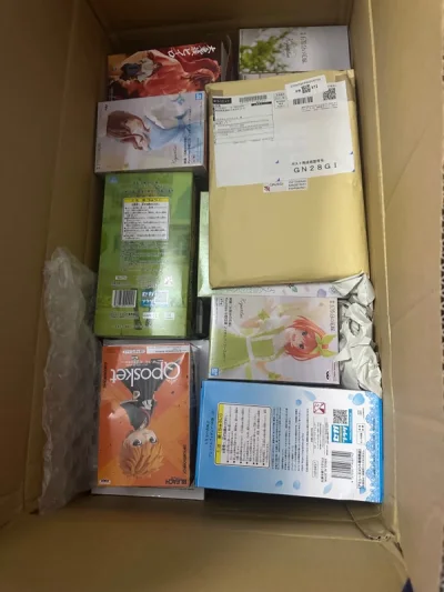 挖煤姬一如既往的好，海运速度还挺快的，东西齐全，状态也不错！这次海关还给直接放行，真是没想到，希望其他几箱也可以如此的顺利！