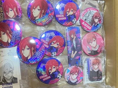 在挖煤姬挖煤的这一单到货，第一次自己在平台购入煤的谷子，最近疯狂迷恋蓝锁，看到喜欢的的就切了不少，没买加固包装也不错，买谷这几天合单有优惠感觉还蛮好的，快递也很快6天到家